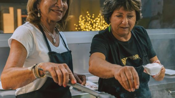 Valencia: Paella Cooking Class + Central Market Tour