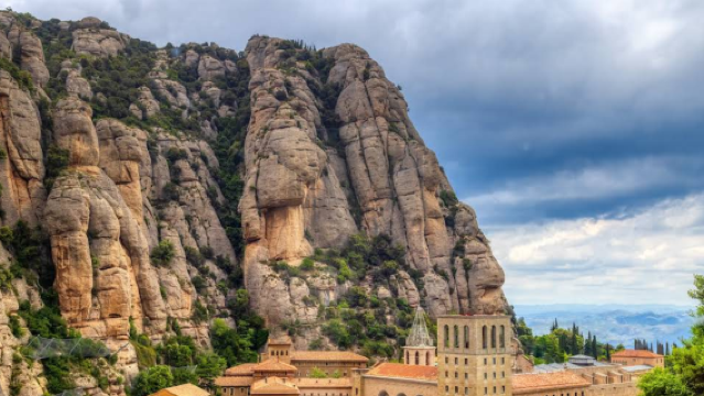 西班牙 巴塞隆納-蒙特塞拉特山一日遊（可訂製周邊遊）