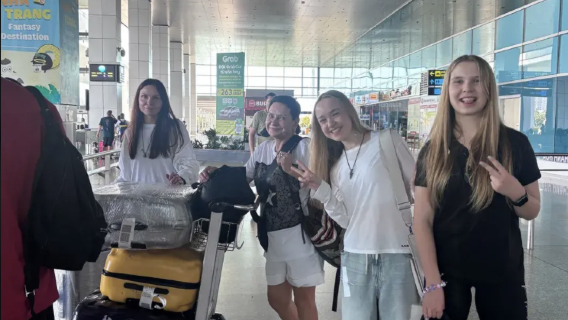 Noi Bai International Airport Fast Track Service in Hanoi (HAN), Vietnam - Arrival & Departure