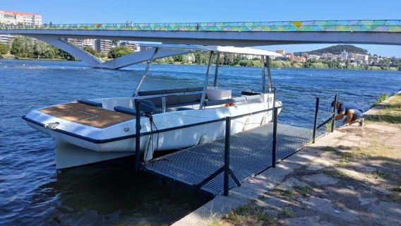 Coimbra: Solar-Powered River Cruise with Bridge Views
