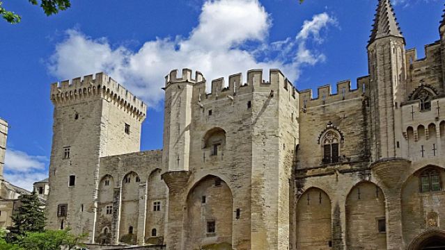 lawatan sehari Marseille - pergi-balik Avignon dengan pemandu berbahasa Cina dan sewaan peribadi