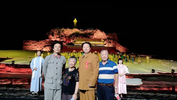 韶山含《中國出了個毛澤東》表演+毛澤東故居+劉少奇故居一日遊