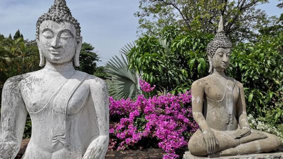 From Bangkok: Private Tour to Ayutthaya & Summer Palace
