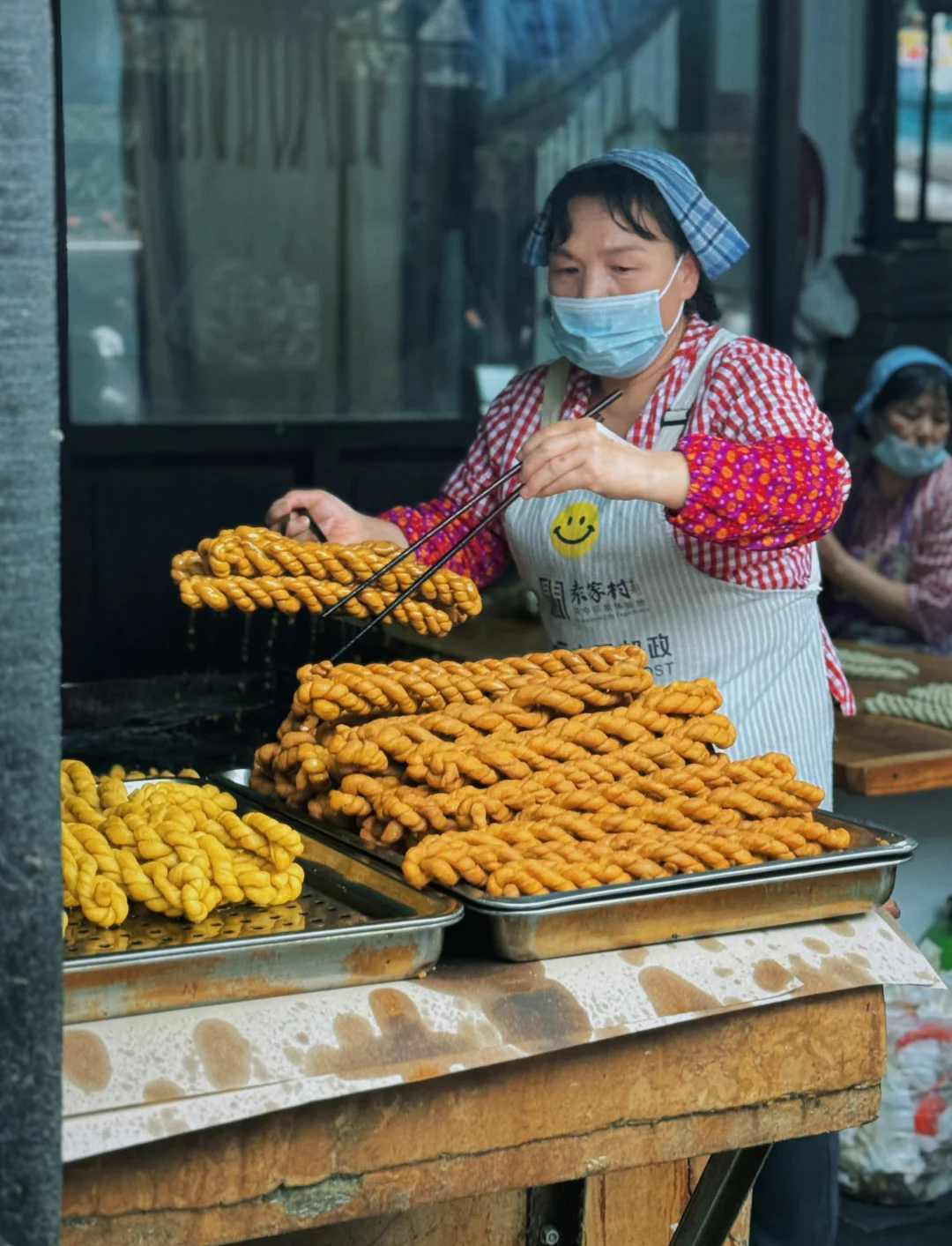 Xian Yuanjiacun Village & Han Yangling Mausoleum Private Day Tour: Explore Food & History