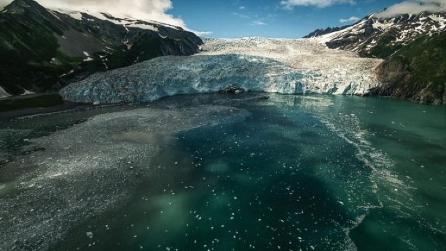 Seward: Tour Trực Thăng Ngắm Sông Băng Bear Glacier Đặc Sắc