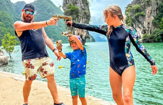 泰國布吉攀牙灣遊船+皮划艇 攀牙灣國家公園泛舟悠閑一日遊