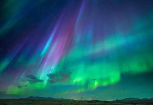 Northern Lights Night Tour in Reykjavik, Iceland (Optional Minibus/Cruise/Chinese-speaking Guide + Aurora Photography)