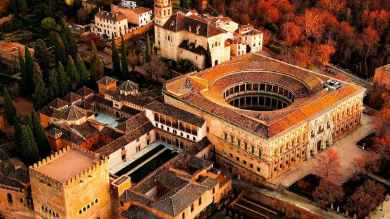 Alhambra & Nasrid Palaces: Guided Tour + Priority Entry Ticket