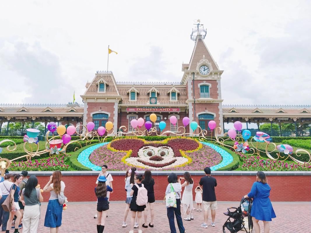 Aeropuerto de Hong Kong + Hong Kong Disneyland traslado solo ida