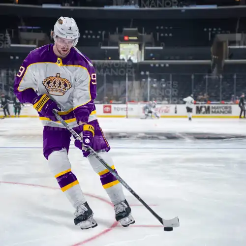 NHLロサンゼルス・キングスホームゲーム観戦ワンデーツアー｜チケット