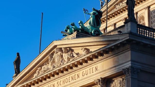 Frankfurt, Germany - Old Opera House - Goethestraße - Frankfurt Cathedral - private charter - top pick