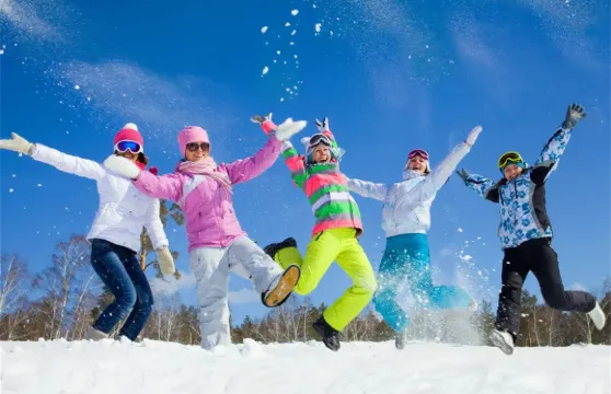 日本北海道札幌國際滑雪場一日遊 初高級雪道，可選2H教練套餐