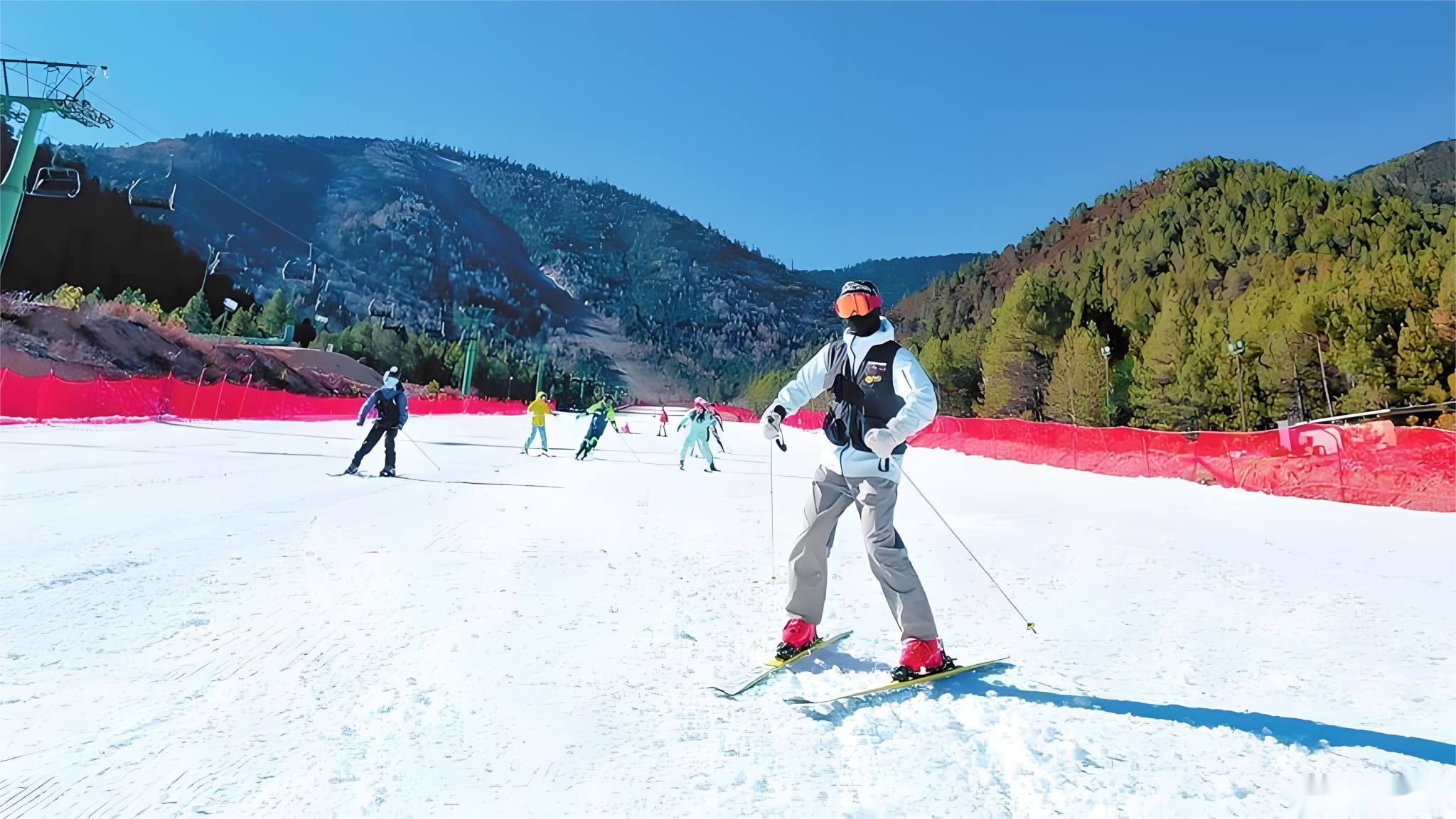 Shangri-La Qixingxue Ski Resort 3-Hour Ski Ticket: Including Ticket + Ski Boots + Skis + Poles