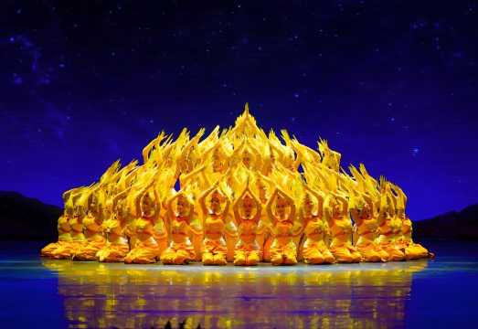 Xishuangbanna Singing Dancing Fire Evening Party of The Lancang-Mekong River: A feast of six nations' charm, a dance of Mekong's passion!
