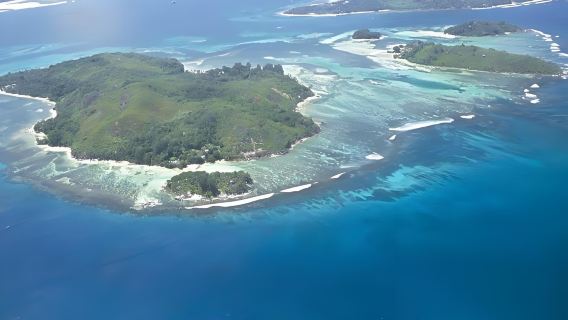 Tour privato con autista intorno all'Isola di Mahe alle Seychelles - Parco Nazionale + Spiaggia Rosa + Port Glaud