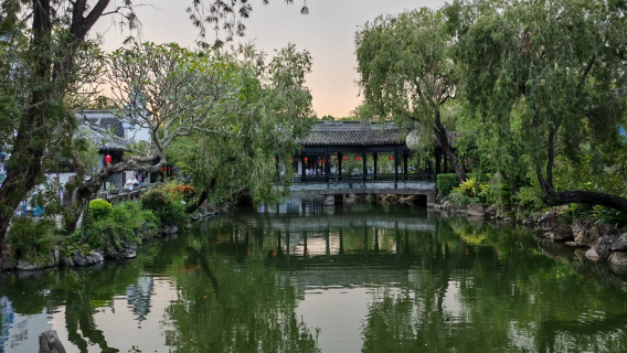 中山一日遊【瞻園+孫中山故居+孫文西路+乳鴿+脆肉皖】獨立團