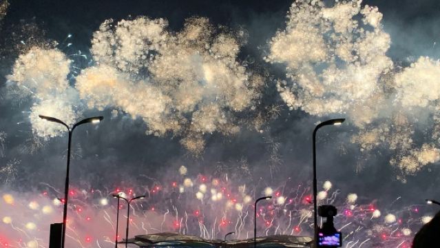 [Vergelijkbaar met een plek in de voorste rij] Toegangsticket voor het vuurwerkkamp in Liuyang + optionele bus voor heen- en terugreis of zelf rijden