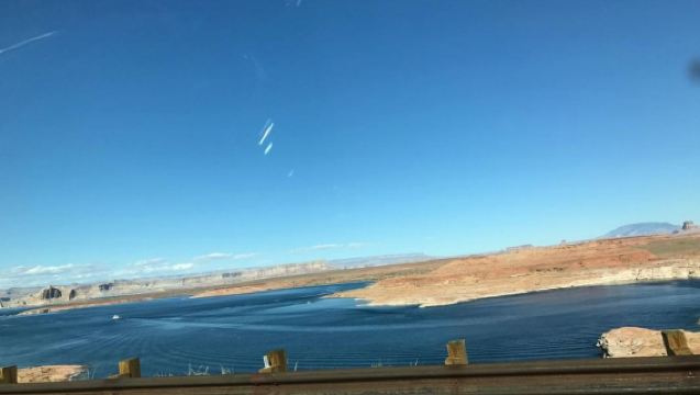 美國拉斯維加斯-馬蹄灣-上/下羚羊谷-鮑威爾湖-12H私享行