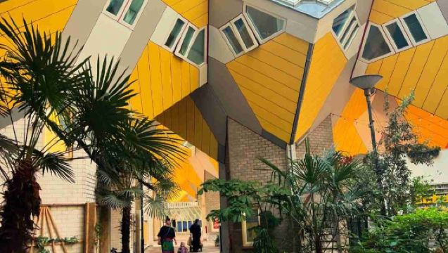 荷蘭鹿特丹來回伊拉斯謨 + 小孩堤防+鉛筆屋中文包車一日遊