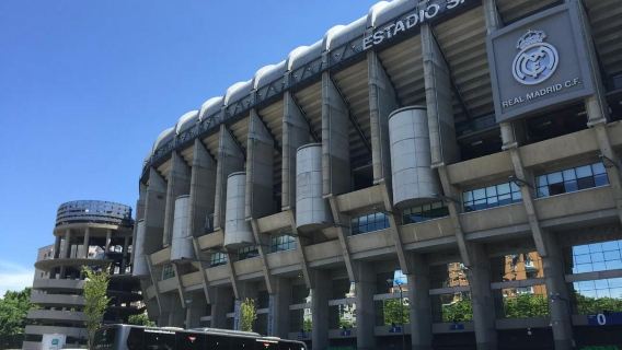 Madrid | Bola Sepak + Pemandangan Diraja | Bernabéu + Istana Diraja Madrid | Tidak termasuk tiket masuk