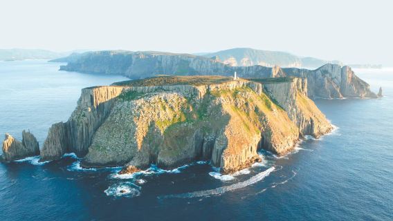 Tasmania, Australia: professional translation | local guide | tour guide | tour services | itinerary customization