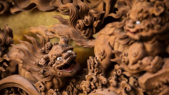 Takayama: Edo-Period Old Town Walking Tour
