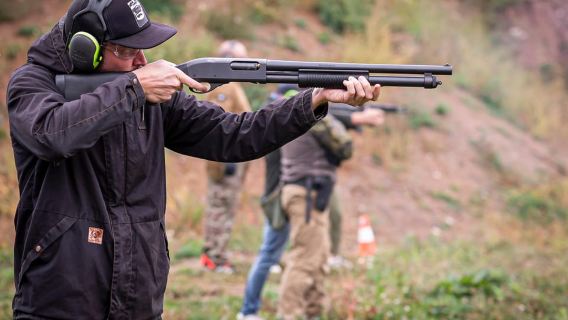 Prague: Shooting Experience with 3 to 10 Guns & Bus Transfer