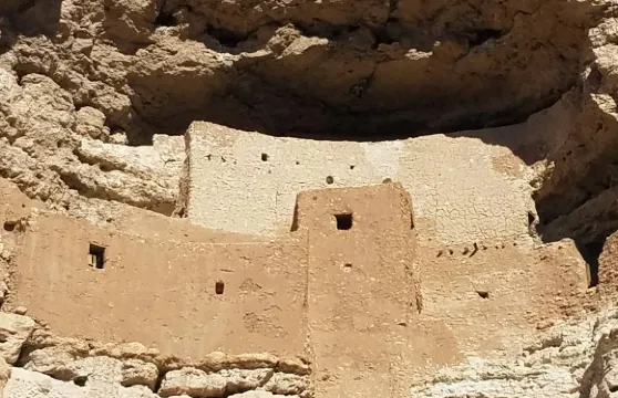 鳳凰城出發：佛德谷及蒙提祖馬城堡日遊