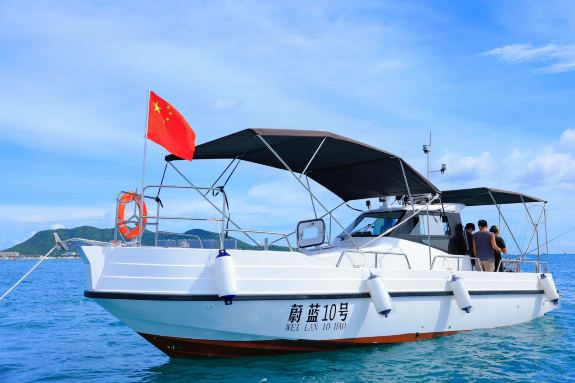 海南三亞出海海釣散拼/包船4小時（專業釣魚艇+免費提供魚竿、魚餌、礦泉水、暈船貼）魚獲可免費帶走