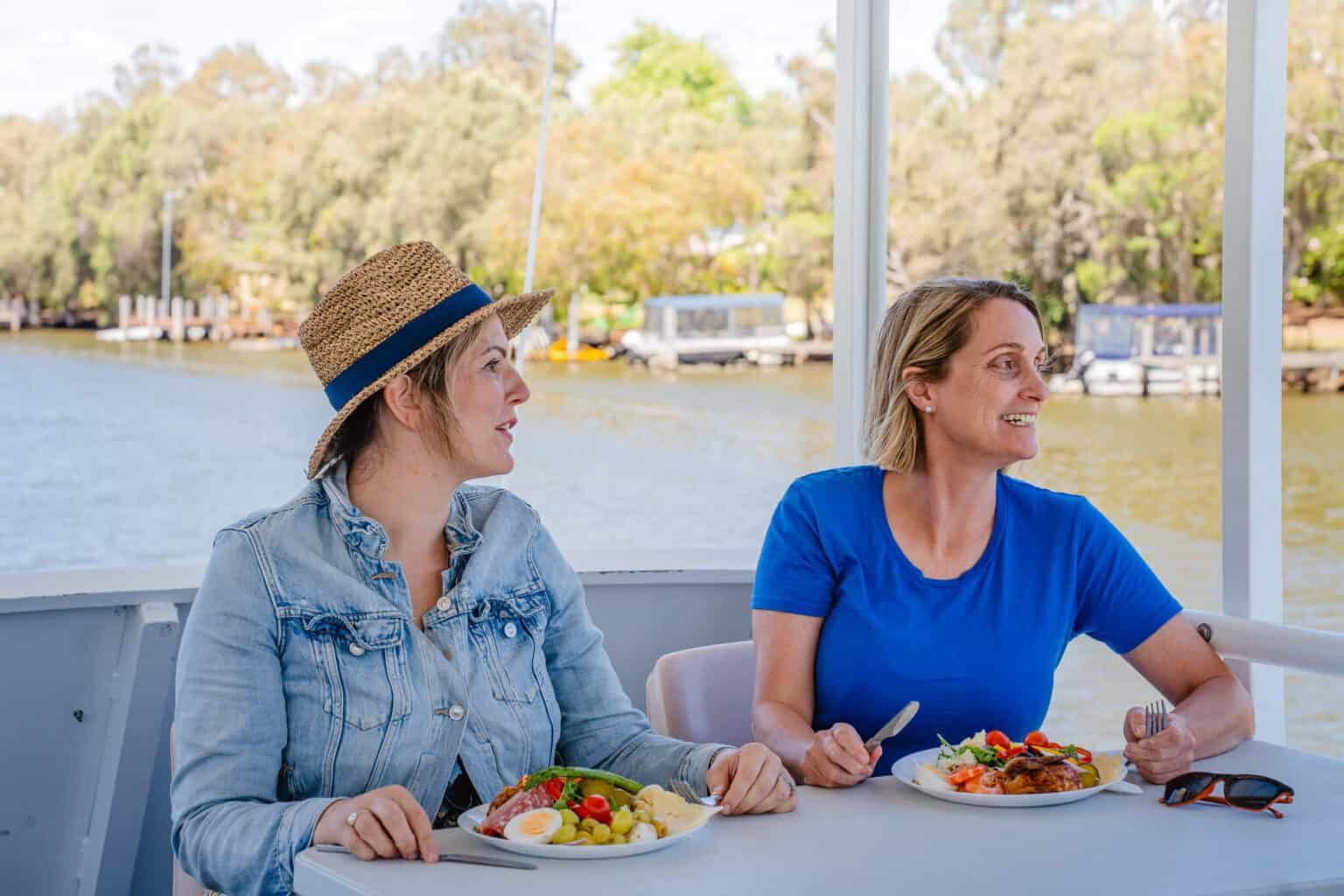 4-Hour Scenic Murray River Cruise in Western Australia with Lunch by Mandurah Cruises