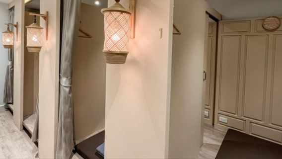 ไทยไทย เมสเสจ สุขุมวิท ซอย 4 (BTS นานา)