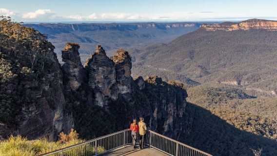 Blue Mountains & Sydney Zoo: Day Tour from Sydney