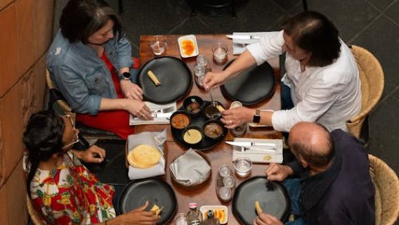 Coyoacan Mole and Mezcal food tour by Eduardo Palazuelos