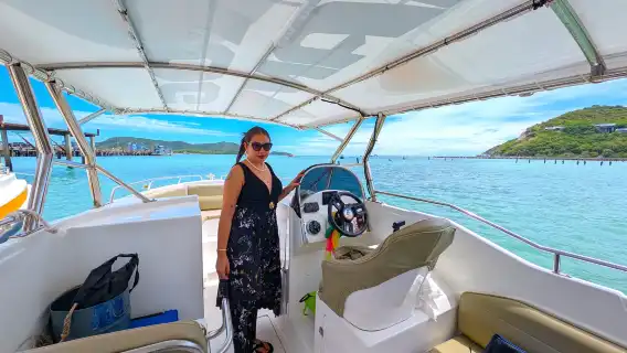 芭達雅:尼莫島私人快艇之旅含浮潛與BBQ