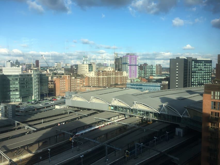 Leeds: 2-Hour Highlights Walking Tour