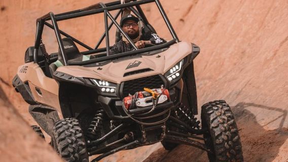 Moab: 2,5-stündige HELL'S REVENGE-UTV-Tour mit dem Auto