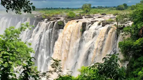 ทัวร์ Drakensberg เต็มวันจากเดอร์บัน พร้อมเดินป่า