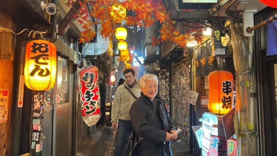 Tokio: Shinjuku-Nächtlicher Rundgang mit Geheimgasse