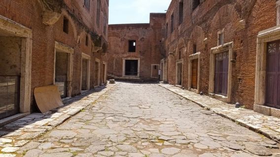 Roma: tour privato dei Mercati di Traiano, della Colonna e del Foro