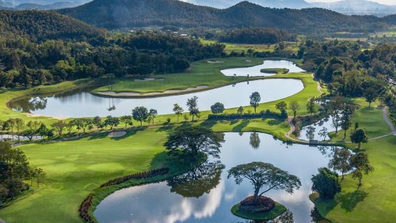 Experiencia de golf en Alpine Golf Resort|Chiang Mai