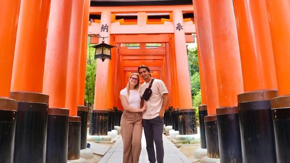 Kyoto Early Bird English Tour: Fushimi Inari & Gion(Private opt)