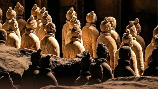 【包車遊】兵馬俑+秦始皇帝陵博物院-麗山園一日遊/英文導遊/油潑麵製作/漢服