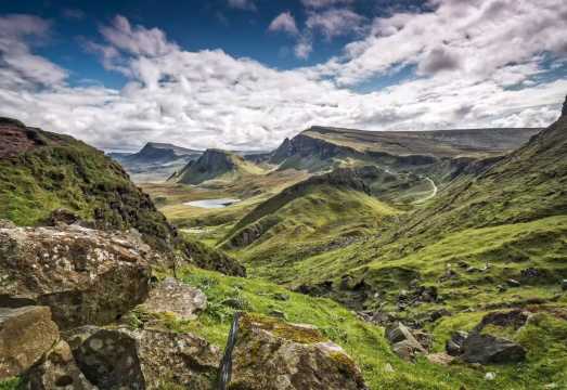 UK Scotland Isle of Skye + Eilean Donan Castle 1-day tour [round-trip from Inverness + English-speaking group]