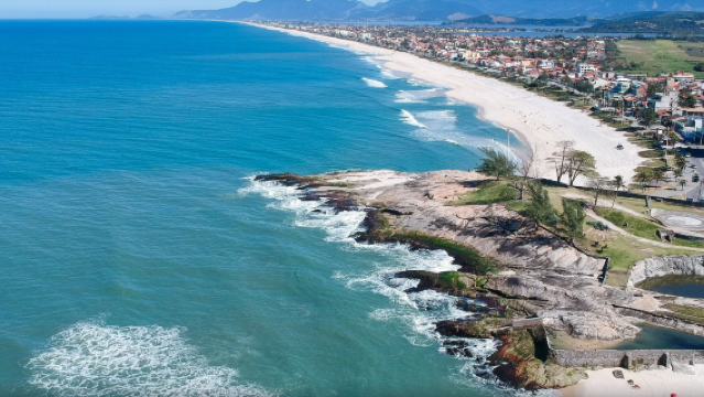 Rio de Janeiro + Saquarema + Barrinha Beach + Vila Beach Day Tour