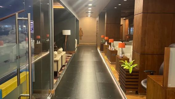 Εισιτήριο χρήσης VIP σαλούνι στο Διεθνές Αεροδρόμιο Μπανταραναϊκε Κολόμπο (CMB), Σρι Λάνκα | εισιτήριο χρήσης σαλούνι | VIP | διεθνής αναχώρηση | ξεκούραση/φαγητό/αναμονή