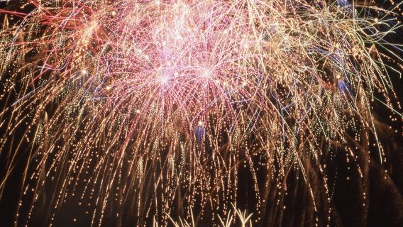 [Departure guaranteed] Paid stable seating secured! Tsuchiura fireworks festival day trip | One of Japan's three major fireworks festivals - seat fee included [Departing from Ueno]
