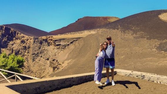 Faial Island volcano coast panoramic 1-day tour in Portugal