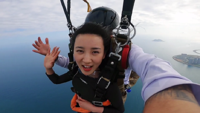 三亞Trip Moments【海南三亞海棠灣海上跳傘 4000公尺直升機觀光+高清攝影+海景跳傘】