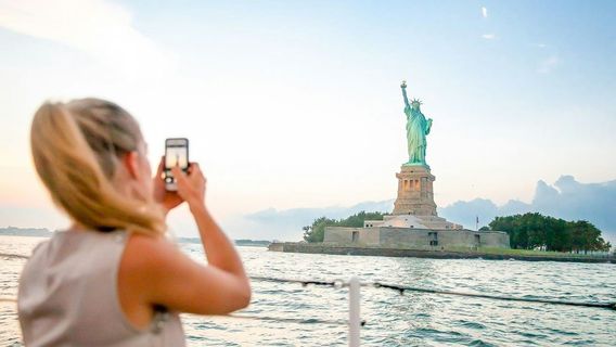 New YorkBoat Experiences