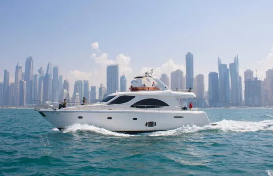 杜拜觀光遊艇遊船票【多班次可選-上午/日落/夜遊】